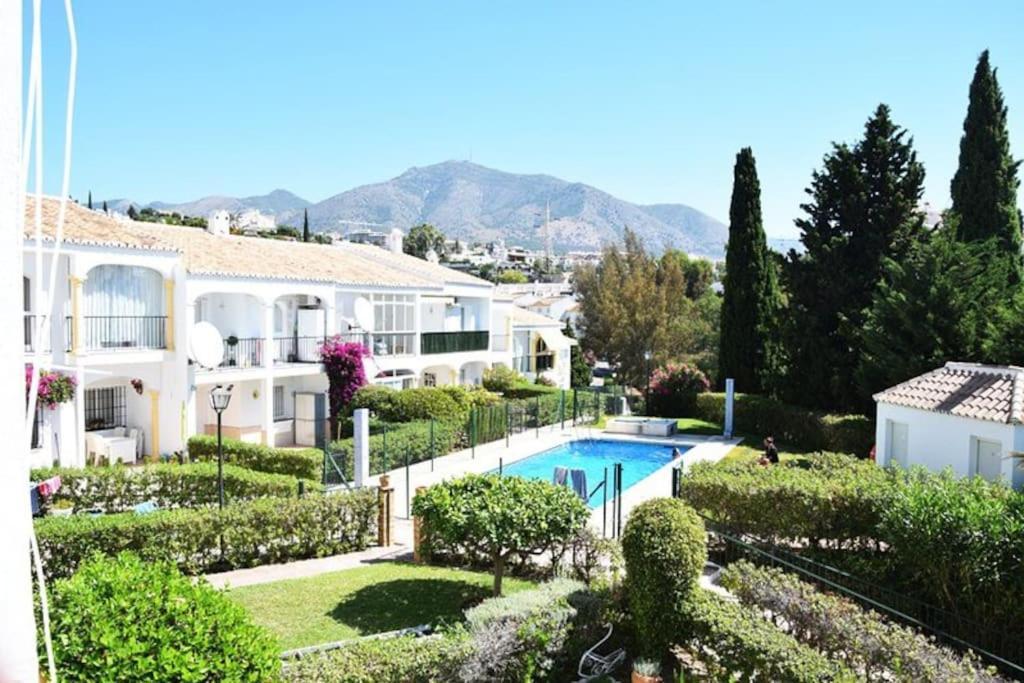 Appartement Lux 2 Kmr App Stella Blanca Met Zwembaden Airco En Zeezicht à Fuengirola Extérieur photo